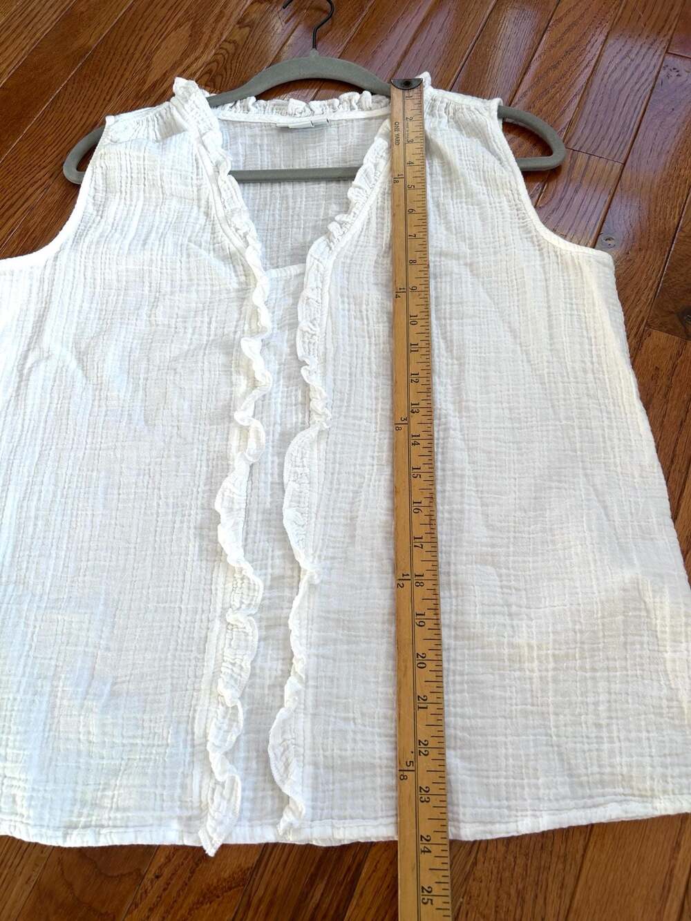 Liz Claiborne White Ruffle Sleeveless Cotton Gauze Blouse Size M - Picture 5 of 7